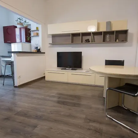 Domus Collazia - San Giovanni Apartamento *